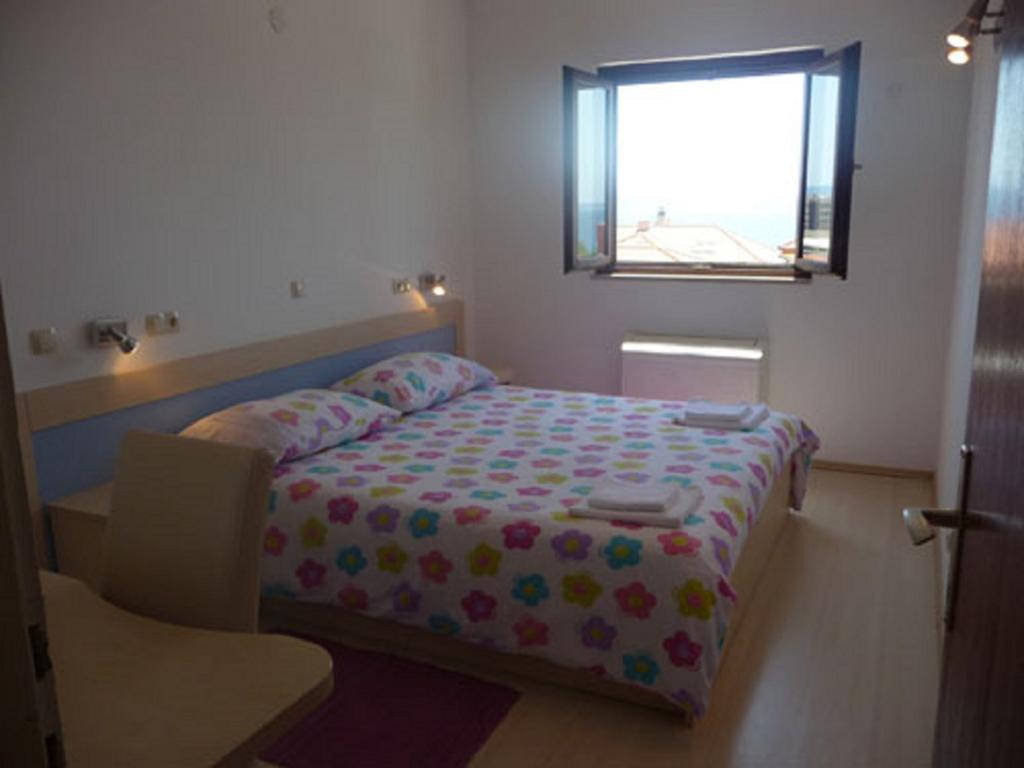 Apartments Lavica Podstrana Rum bild